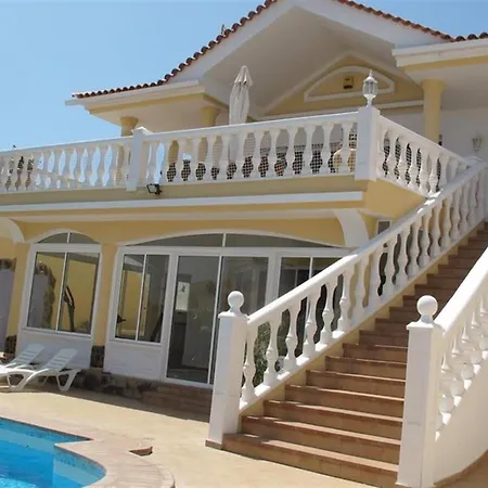 Beautiful Villa With Private Pool * Costa Adeje (Tenerife)