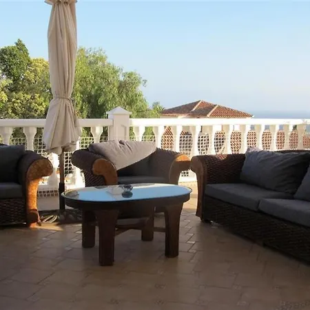 Beautiful With Private Pool Vila
